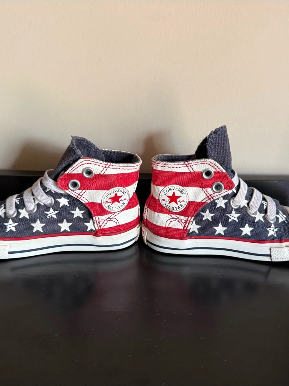 Converse how cute